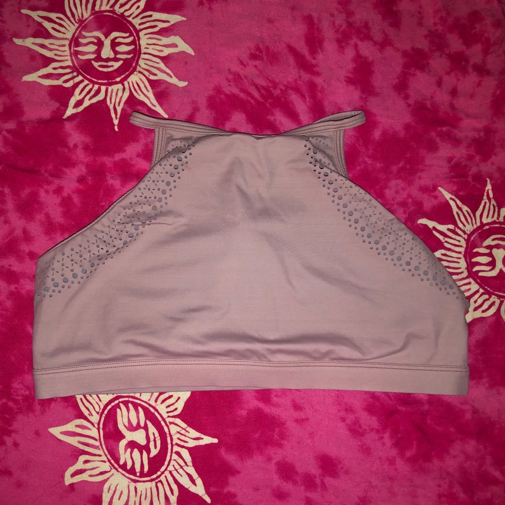 Victoria Secret Sports Bra !